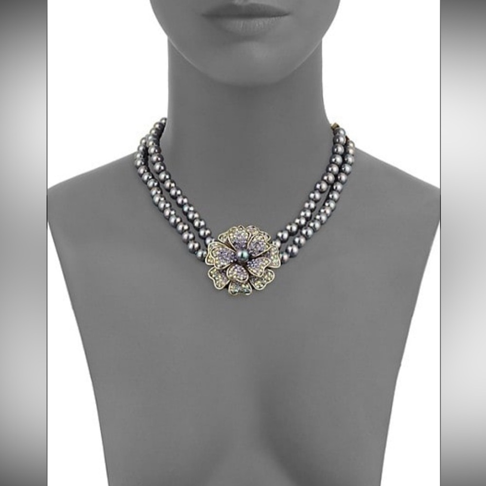 Beautiful  luxury Heidi Daus necklace